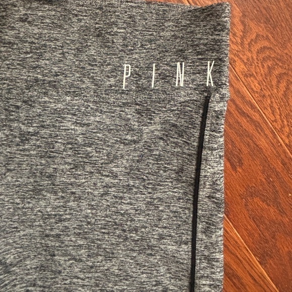 Victoria Secret Pink Yoga leggings Heather grey. Women’s size medium. Like new! - Picture 2 of 8